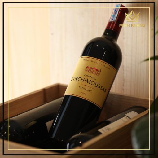 Château Lynch-Moussas là một loại rượu vang Pháp chất lượng cao từ vùng Pauillac